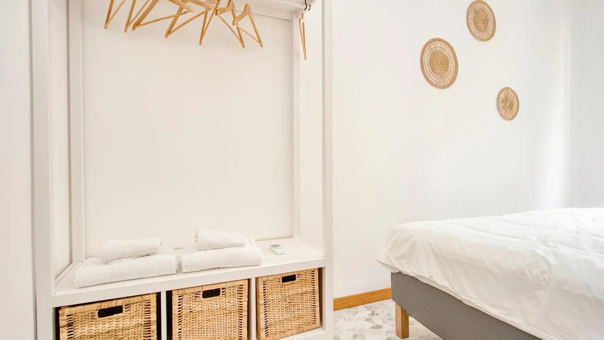 Stylish 2Br In City Center Milão Apartamento