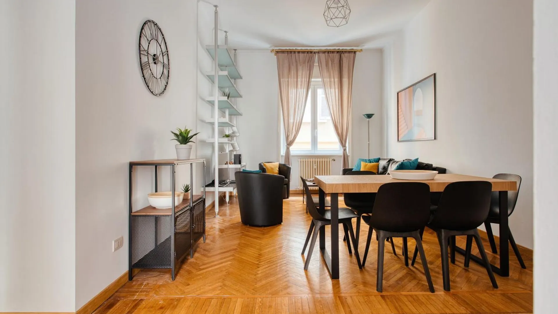 Διαμέρισμα Stylish 2Br In City Center Μιλάνο